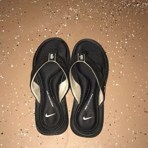 Women’s Nike Flipflops